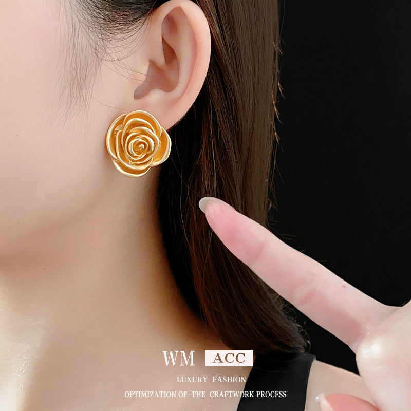 Medieval Flower Flower Alloy Electroplating Earrings