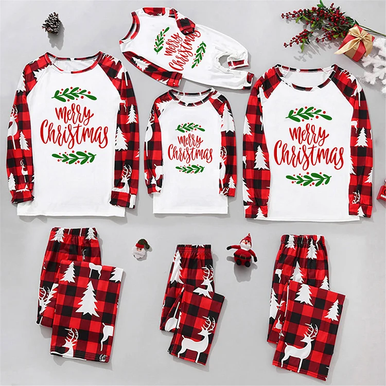 Merry Christmas Letter Print Family Matching Pajamas Sets