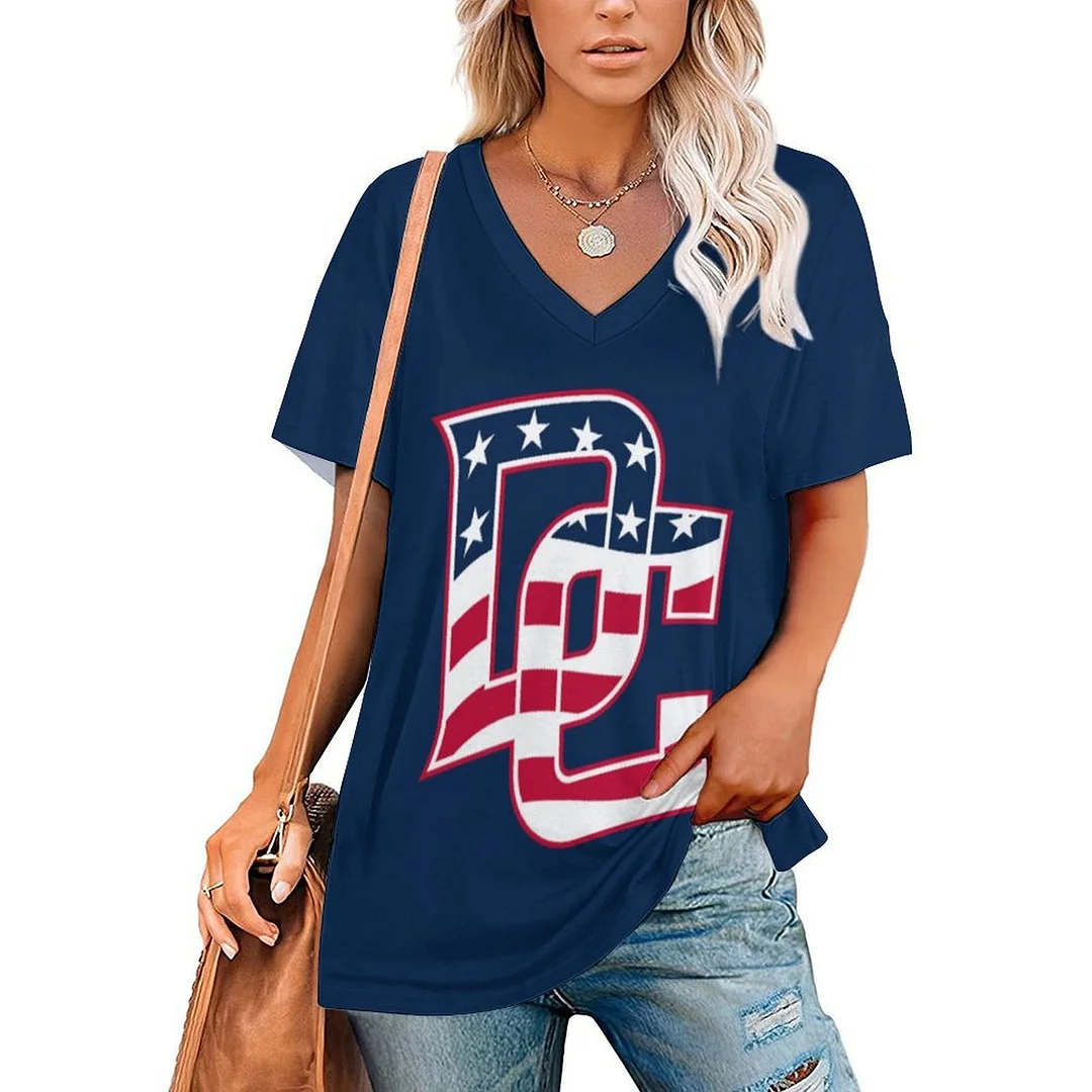 V-neck Short Sleeve Casual T-shirt for  Women Printed with Pattern , Blue, Red