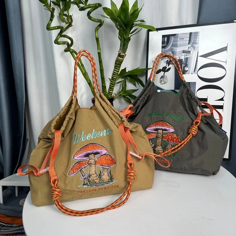 Women's Vintage Style Classic Style Mushroom Nylon Shopping Bags3