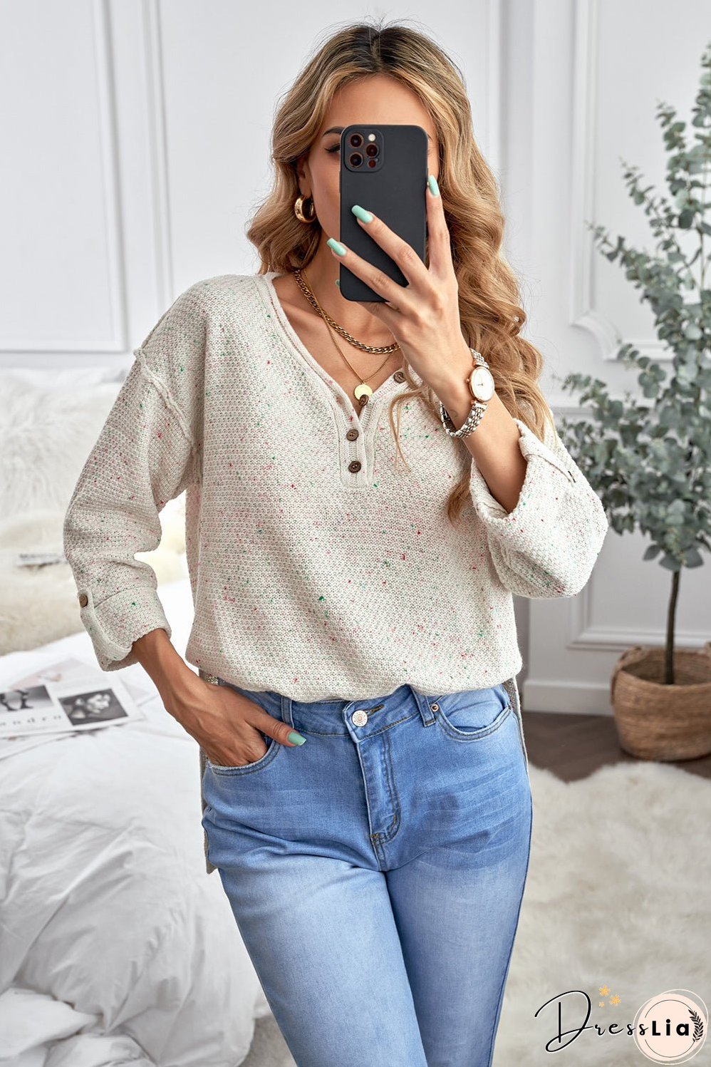 Effortless and Chic winter Sweater