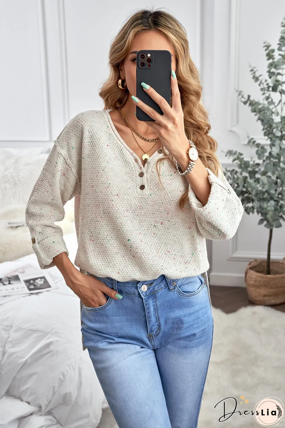Effortless and Chic winter Sweater