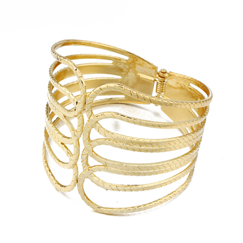 Fashion Open Wide Hollow Out Geometric Lady Bracelet | Oxredo Shop Ramadan Sale