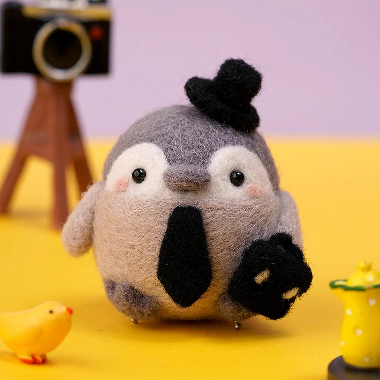 FeltingJoy - Energy Penguin Needle Felting Kit - Worker