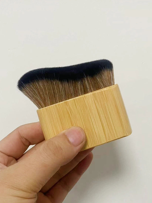 Soft Hair Makeup Brush Multipurpose Body Flat Brush Neck Brush Caterpillar Foundation Powder Brush