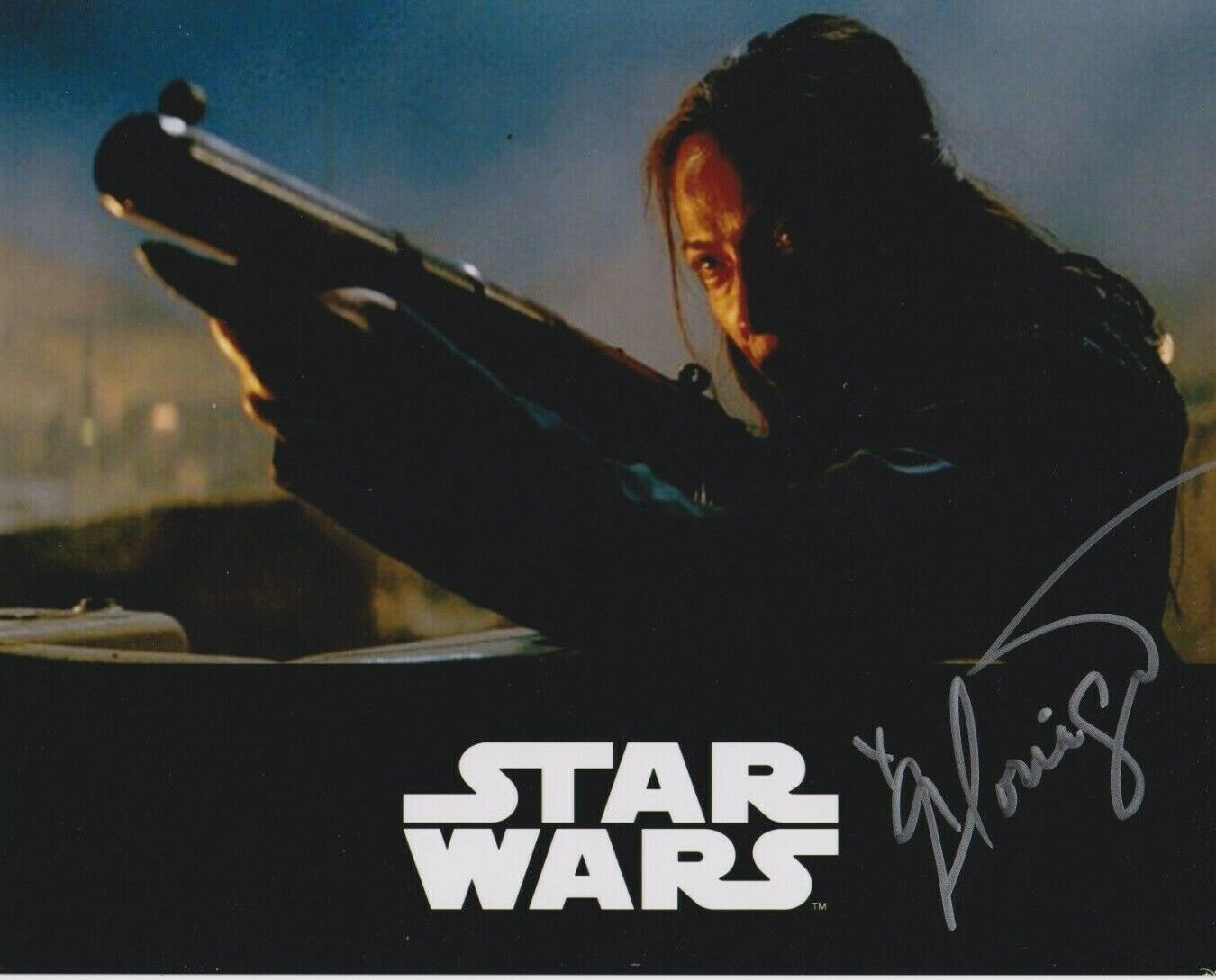 Gloria Garcia 10 x 8 Photo Poster painting signed in person - Jakku Villager - Star Wars - K134