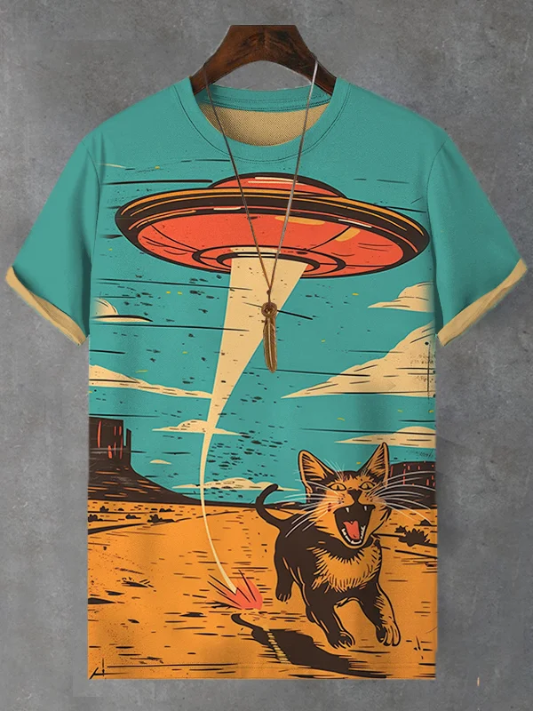 Men's UFO Tracking Cats Western Future Art Print T-Shirt
