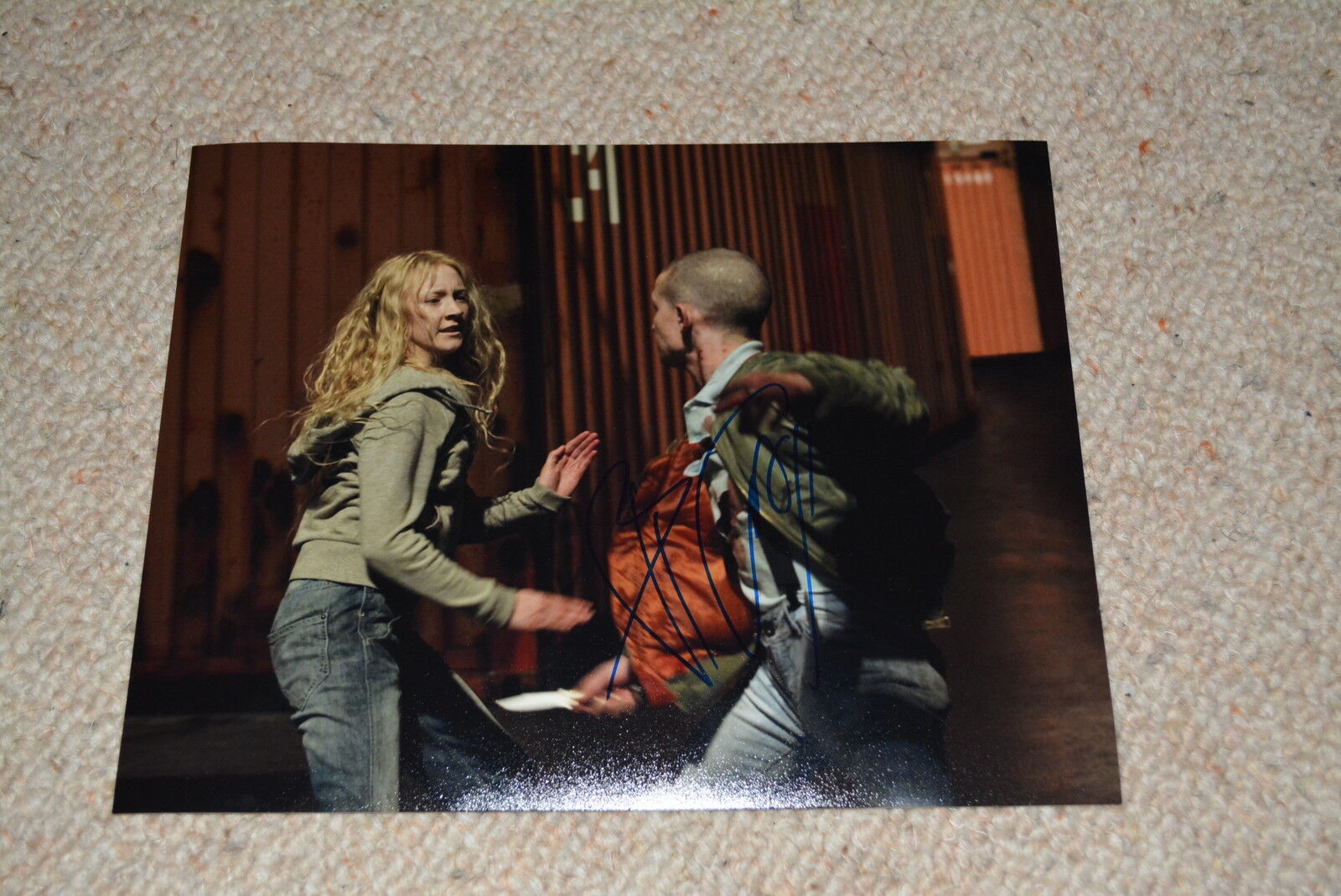 JOEL BASMAN signed autograph 8x10 (20x25 cm) In Person HANNA Razor Saoirse Ronan