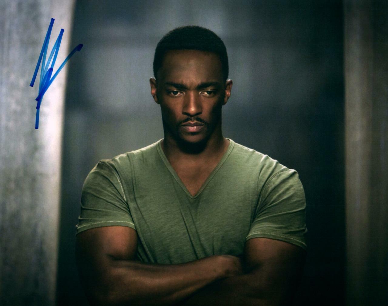 Anthony Mackie autographed 8x10 Picture signed Photo Poster painting and COA