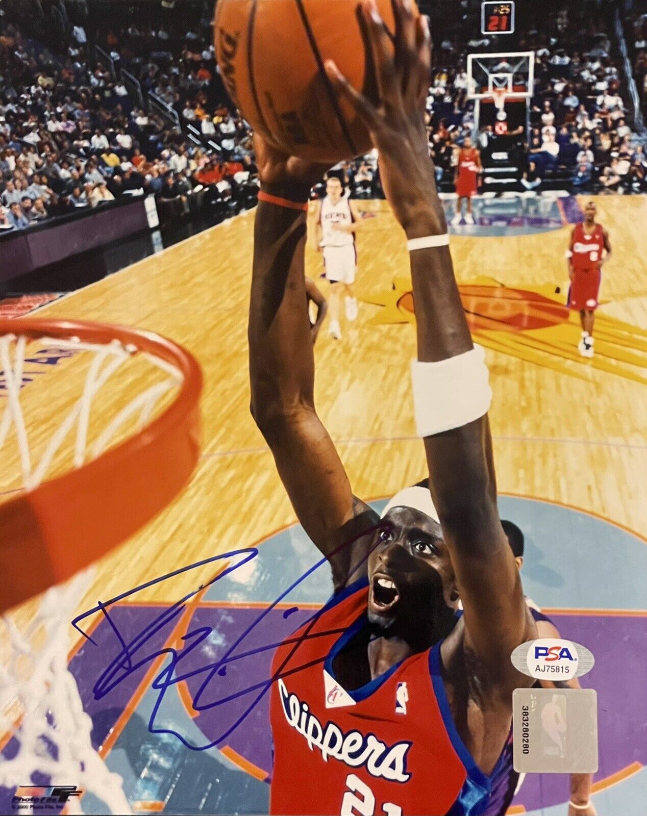 Darius Miles Signed Autographed Los Angeles Clippers 8x10 Photo Poster painting Cavs PSA/DNA