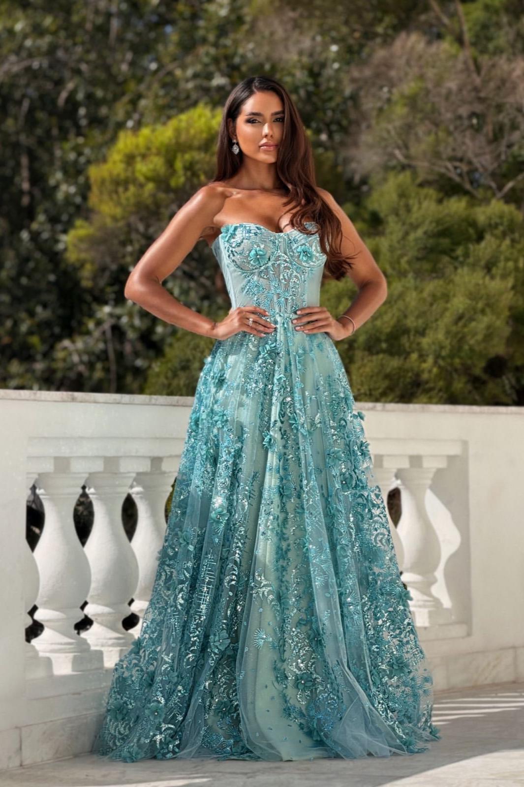 Tulle V-Neck Strapless Sleeveless High-Waisted Long A-Line Prom Dress With Flower Appliques | PM0034 Wellcucu
