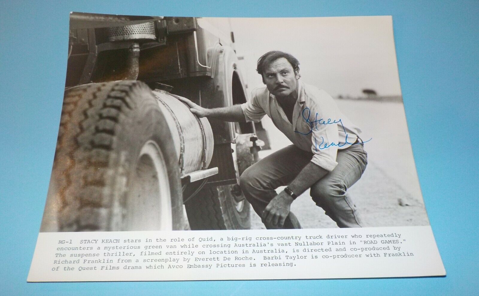 Stacy Keach Signed Autographed 8x10 Photo Poster painting Actor Vintage B