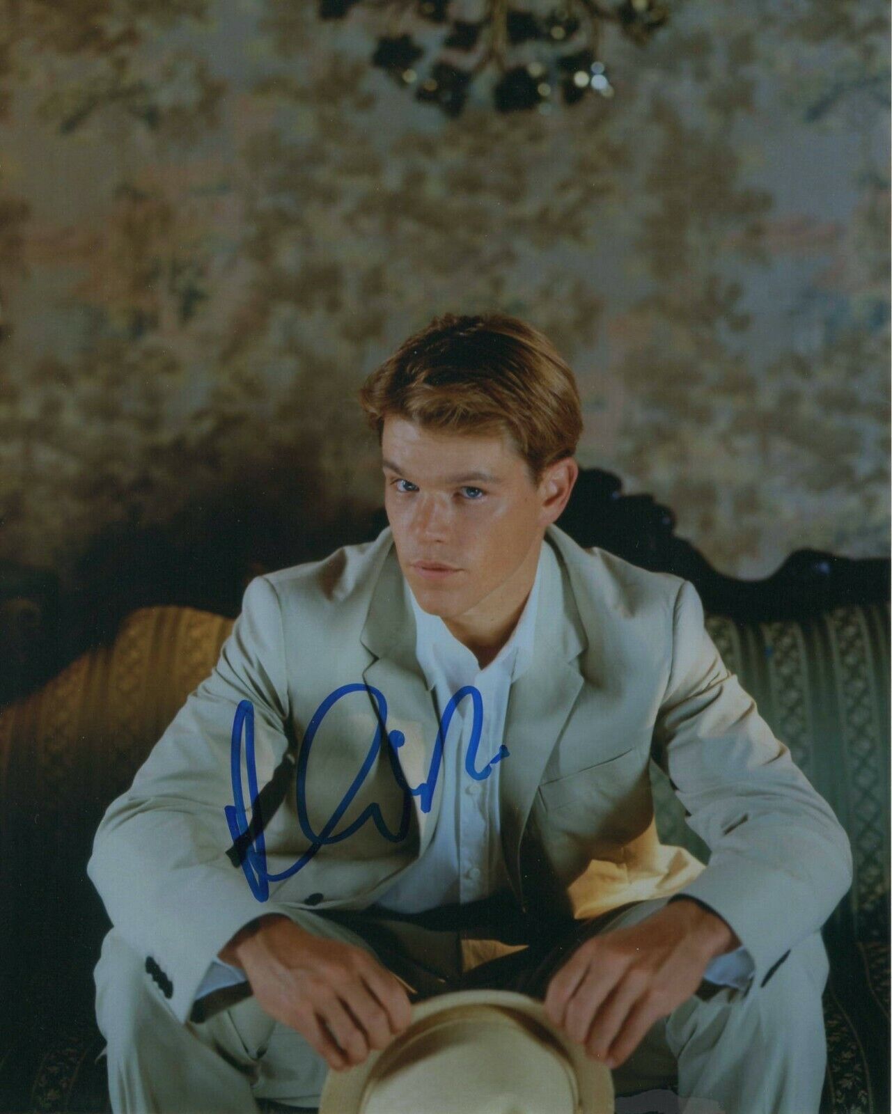 MATT DAMON SIGNED AUTOGRAPH 8X10 Photo Poster painting - YOUNG STUD, JASON BOURNE, THE DEPARTED