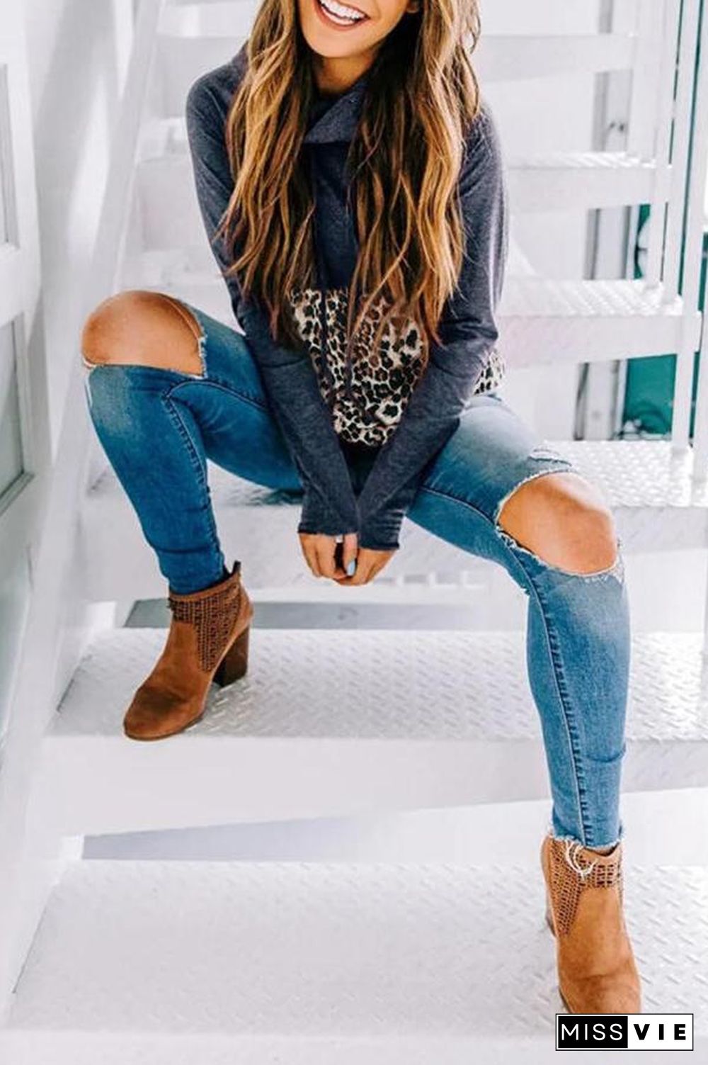 Long Sleeve Color Block Hooded Sweatshirt P13301