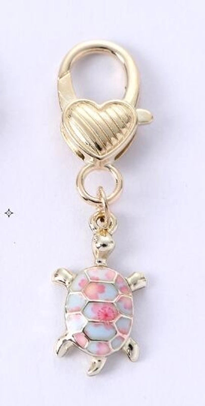 Minimalist Cat Zinc Alloy Women’s Keychain