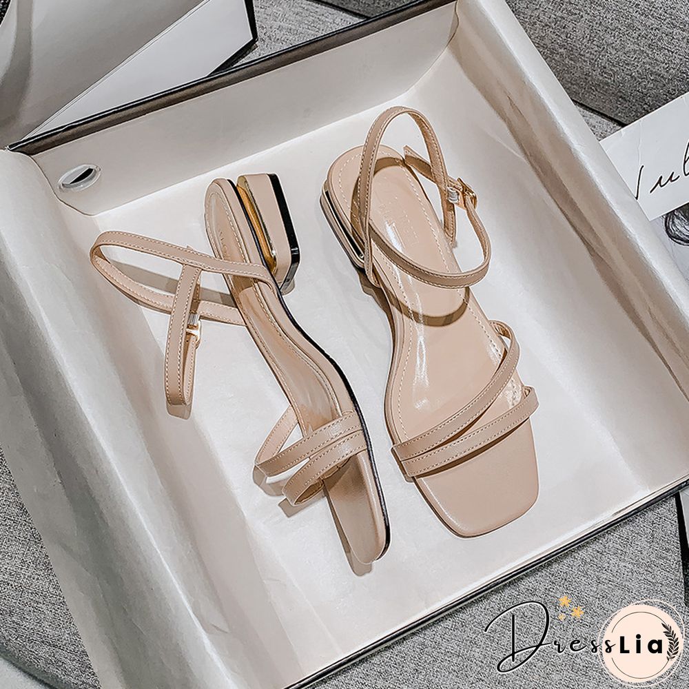 Summer Low Heel Women's Sandals Fashion Strap Design Princess Girl Shoes Large Size Black Outer Wear Slippers Free Shipping