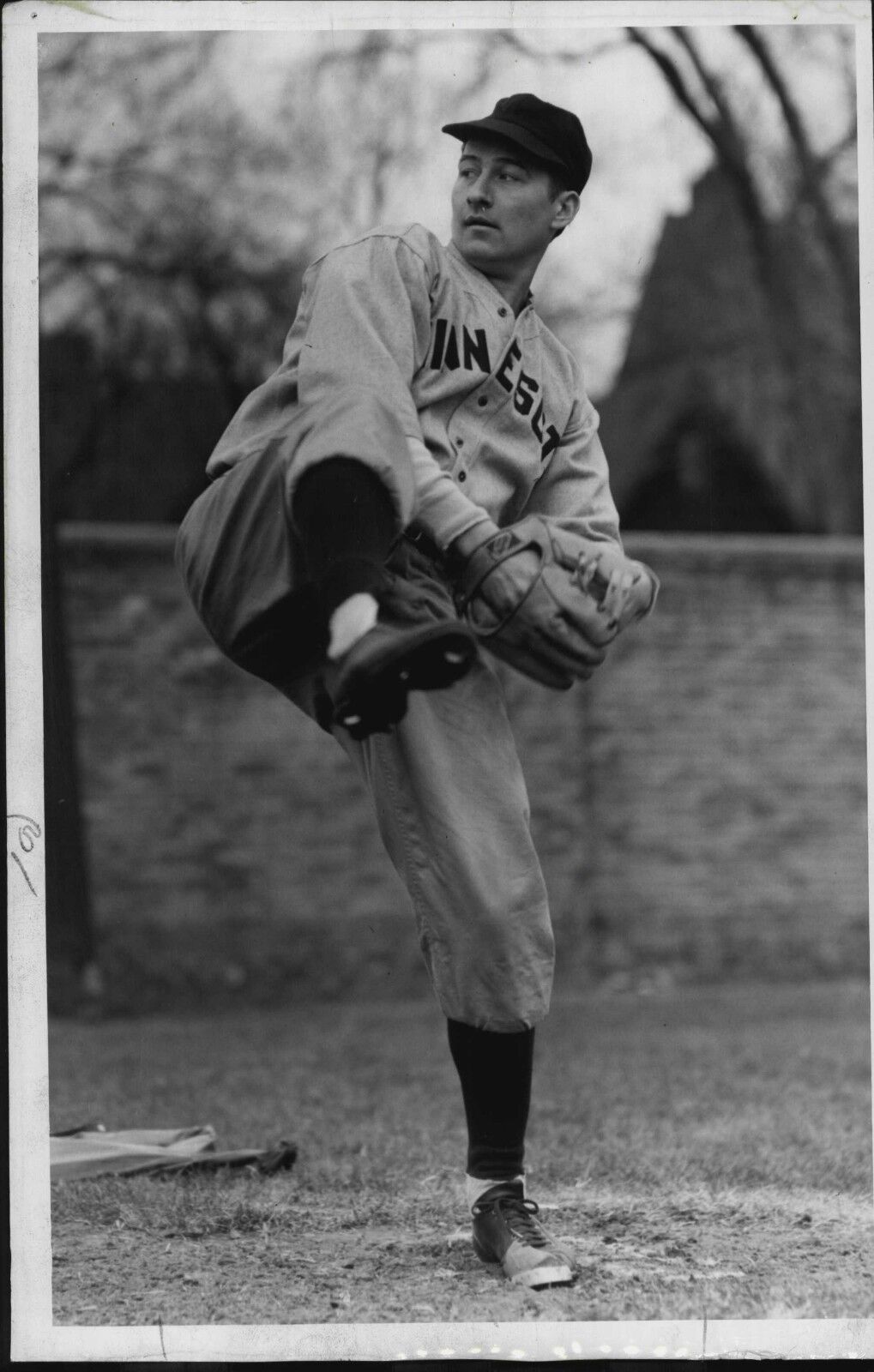 Stanley Sowa 1940 6 x 10 Press Wire Photo Poster painting Crookston Pirates