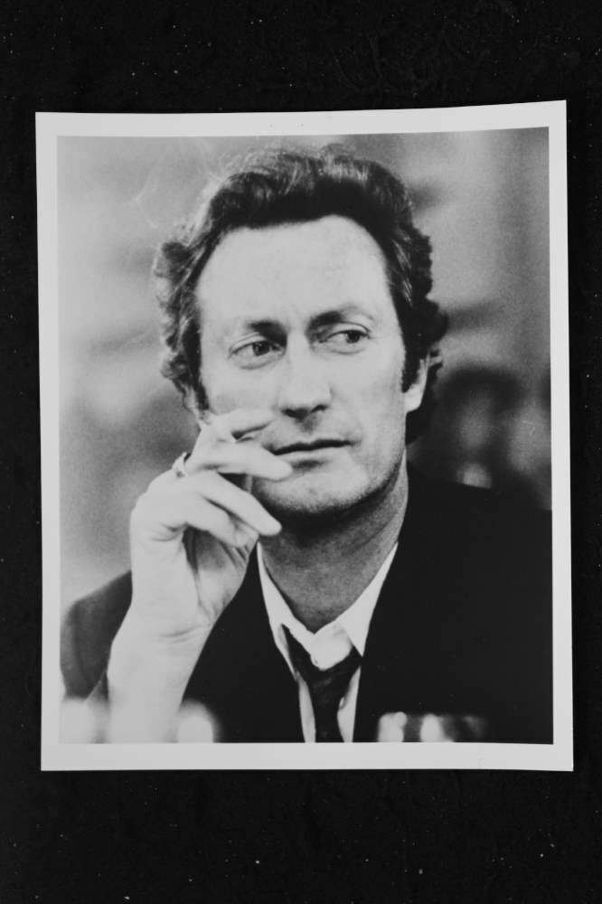 Bryan Brown - 8x10 Headshot Photo Poster painting