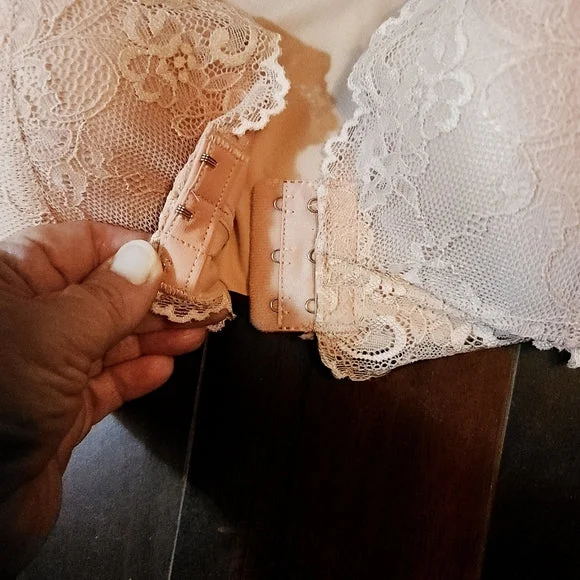 WOOBILLY® FRONT CLOSURE '5D' SHAPING PUSH UP COMFY WIRELESS BEAUTY BACK BRA（BUY 1 GET 2 FREE）(3 PACK)