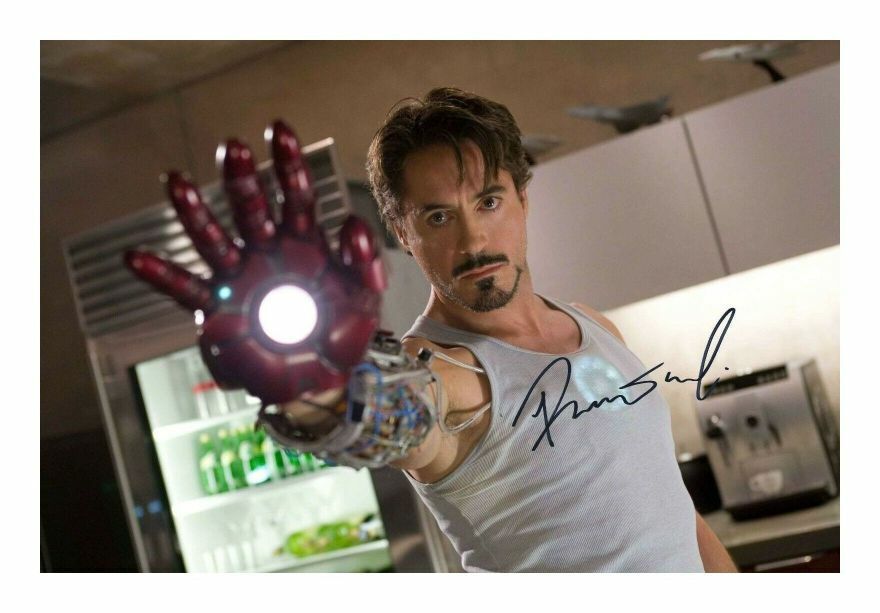 ROBERT DOWNEY JR - IRON MAN AUTOGRAPH SIGNED PP Photo Poster painting POSTER