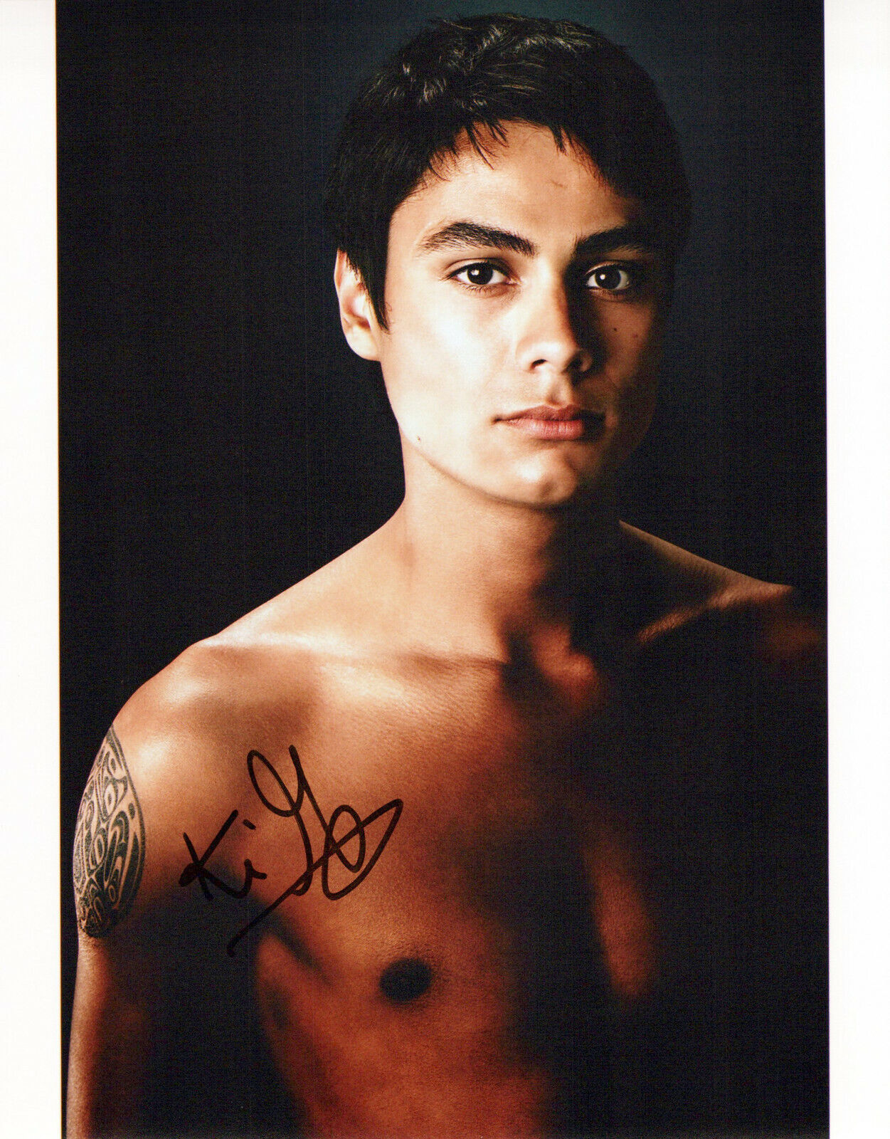 Kiowa Gordon Twilight New Moon autographed Photo Poster painting signed 8x10 #5 Embry Call