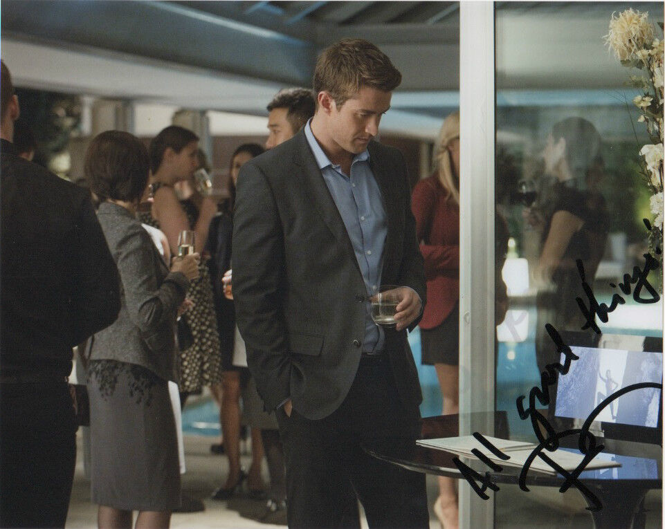 Robert Buckley iZombie Autographed Signed 8x10 Photo Poster painting COA C