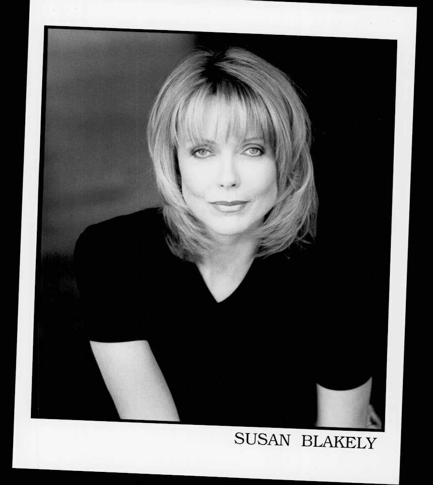 Susan Blakely - 8x10 Headshot Photo Poster painting - RICH MAN; POOR MAN