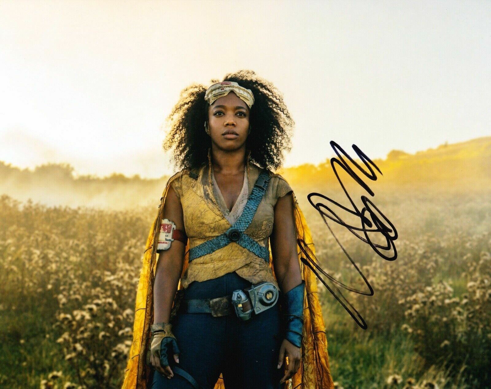 Naomi Ackie Signed 10X8 Photo Poster painting Star Wars: The Rise of Skywalker AFTAL COA (B