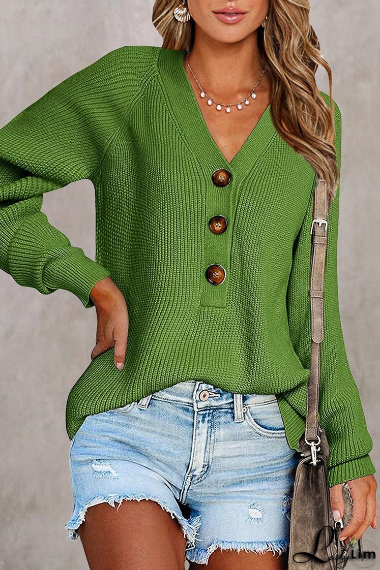 Modern and Versatile Sweater