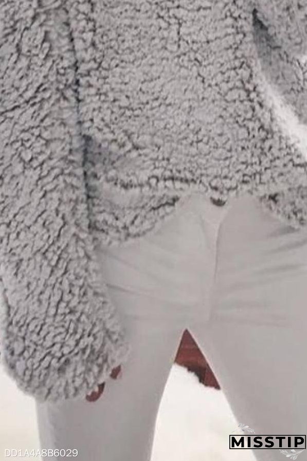 Simple and Stylish winter garment