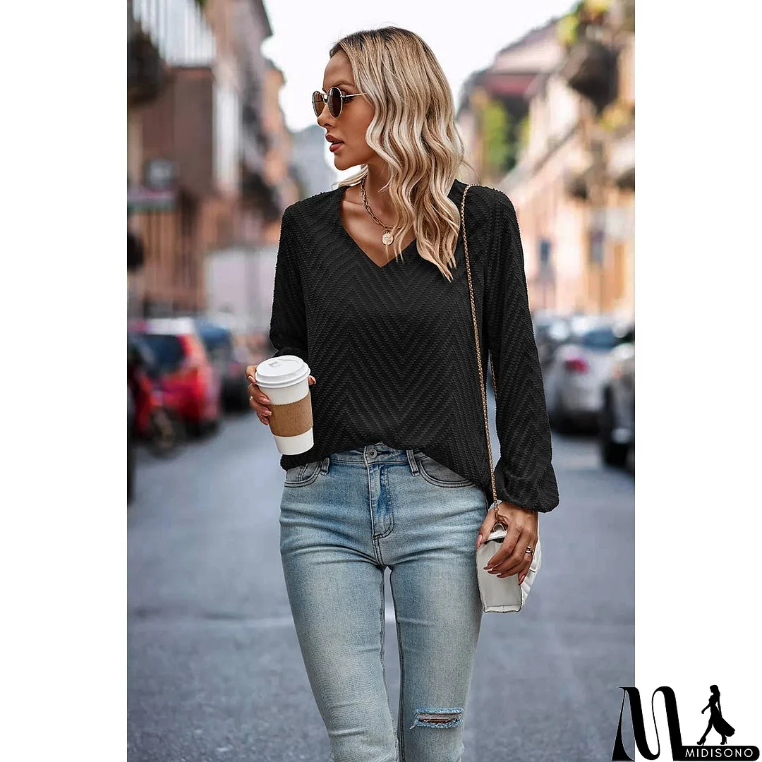 MidiSono - Chevron V Neck Long Sleeve Loose Top