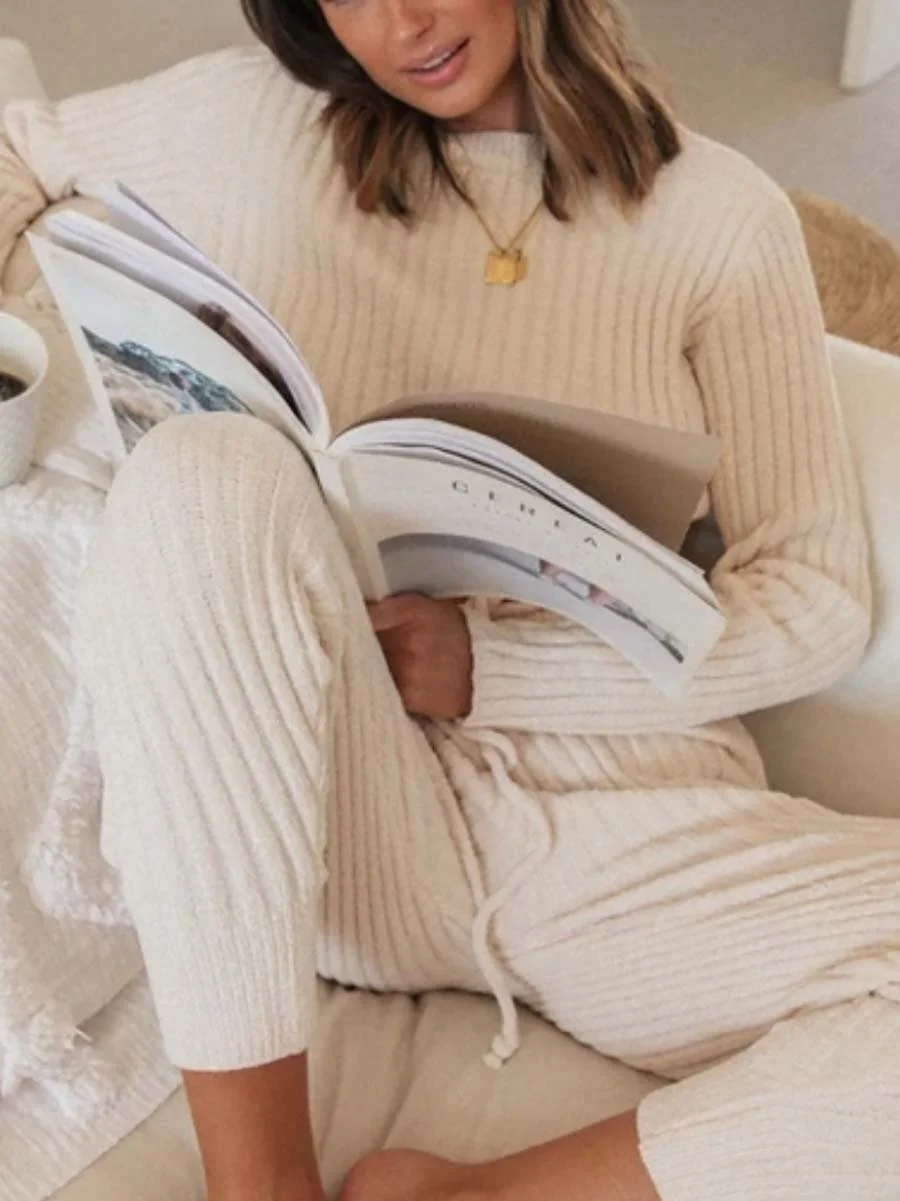 Two-piece knitted sweater