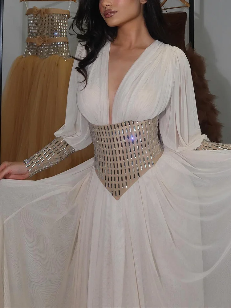SCACTO Deep V Long Sleeve Diamond Waist Maxi Dress 82.99 SCACTO Deep V Long Sleeve Diamond Waist Maxi Dress 82.99