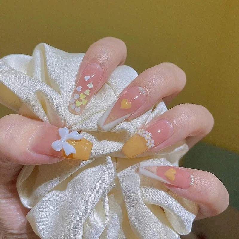 24PCS Love Heart False Nail Patch Sweet Style Women Removable MId Length Full Cover Manicure Tool False Nail Patch with Glue-Nail Inspo