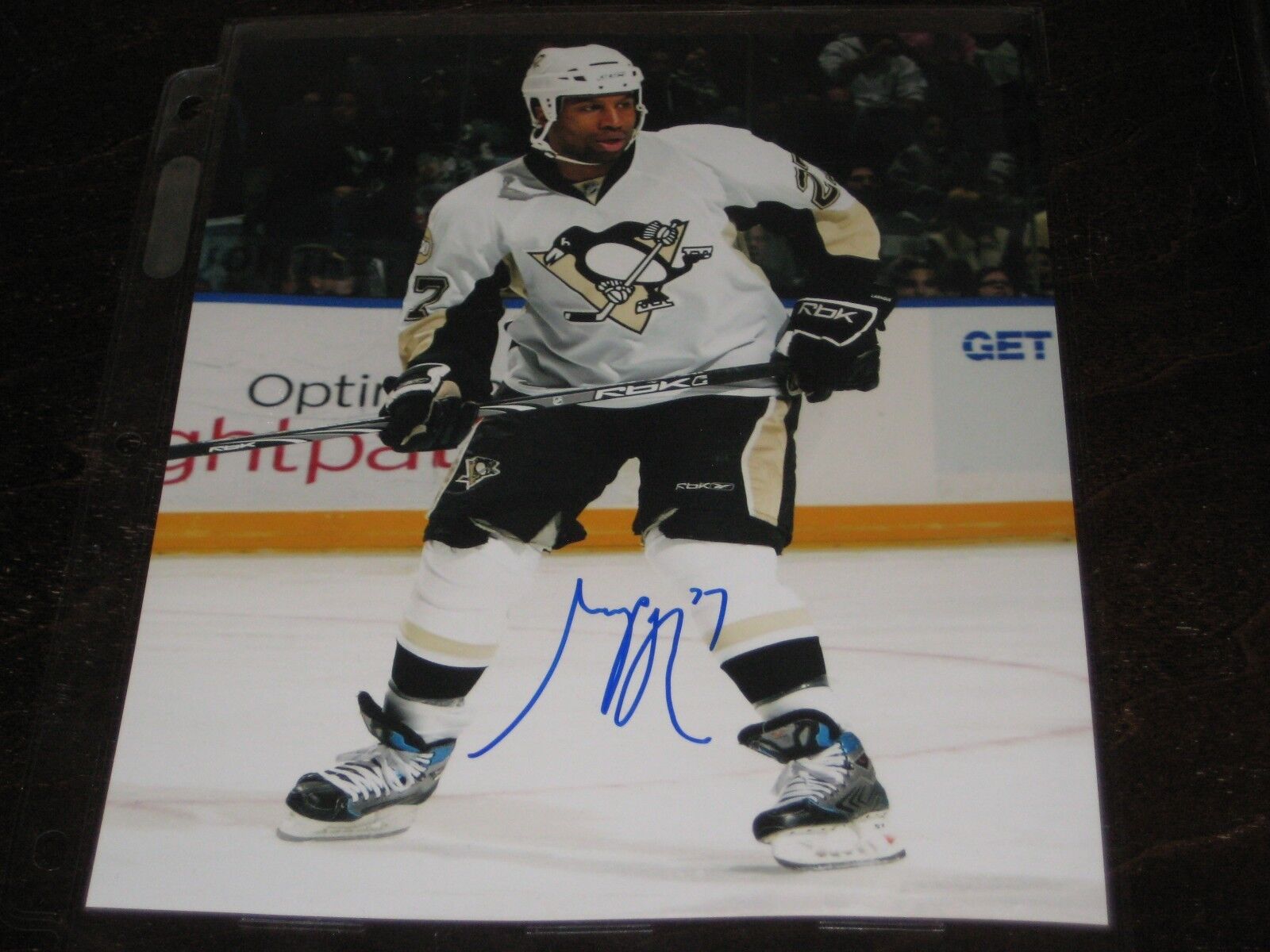 GEORGES LARAQUE autographed PITTSBURGH PENGUINS 8X10 Photo Poster painting