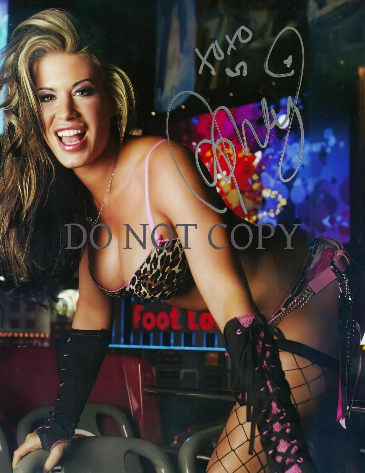 WWE - Ashley Massaro - Autographed Signed 8x10 Photo Poster painting - Reprint