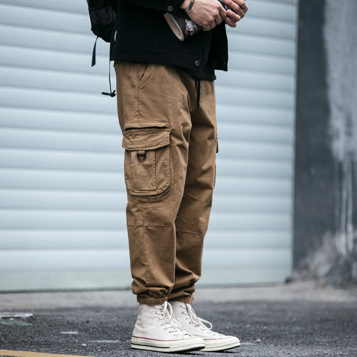 Aonga 2025 Spring American Casual Cargo Pants Men Japanese Streetwear Loose Fashion Joggers Harajuku Army Green Jogging Trousers aonga