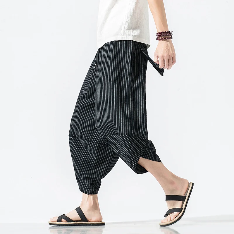 Men's cotton and linen casual solid color cropped trousers