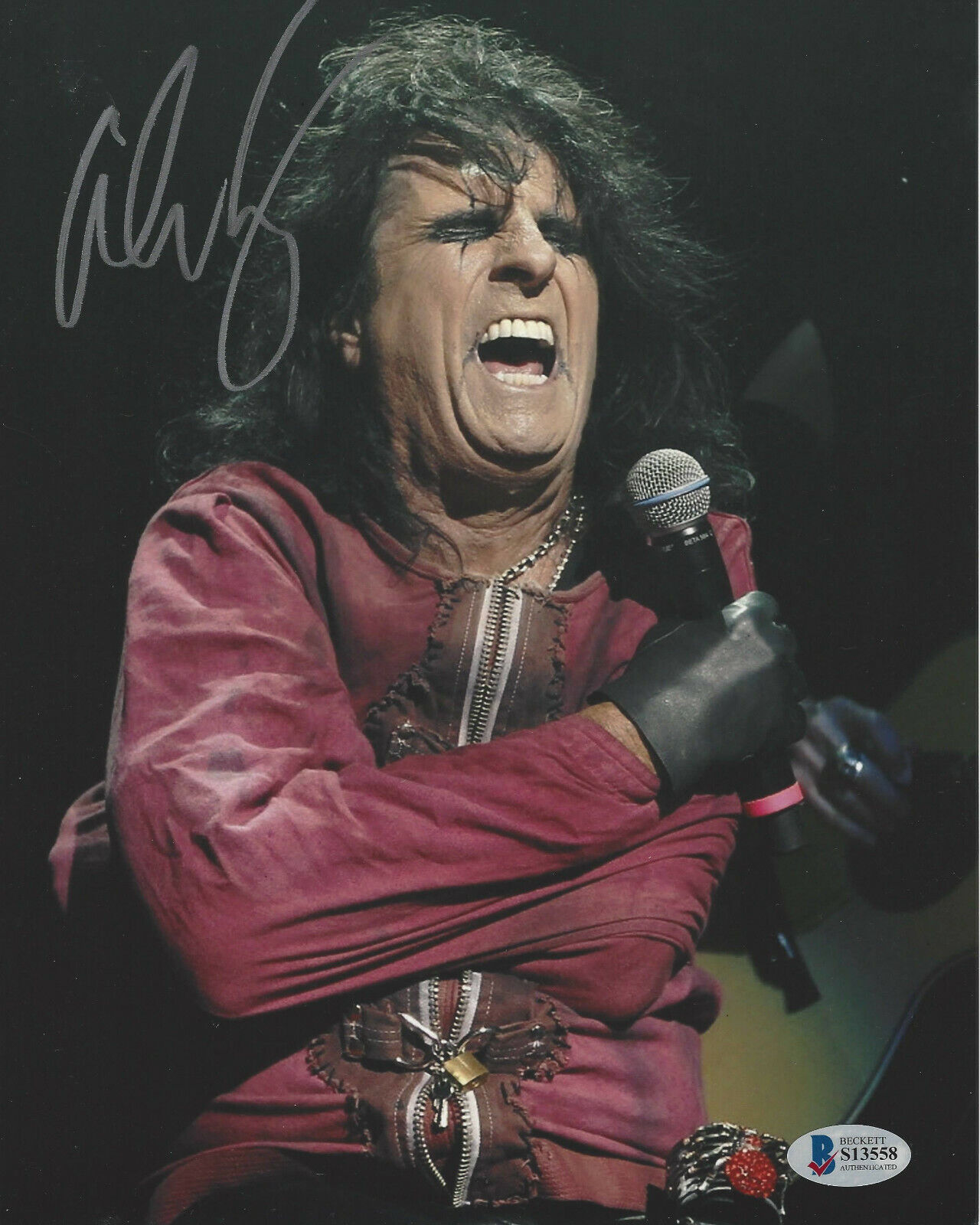 SINGER ALICE COOPER SIGNED 8X10 Photo Poster painting SHOCK ROCK ICON 6 PROOF BECKETT COA BAS