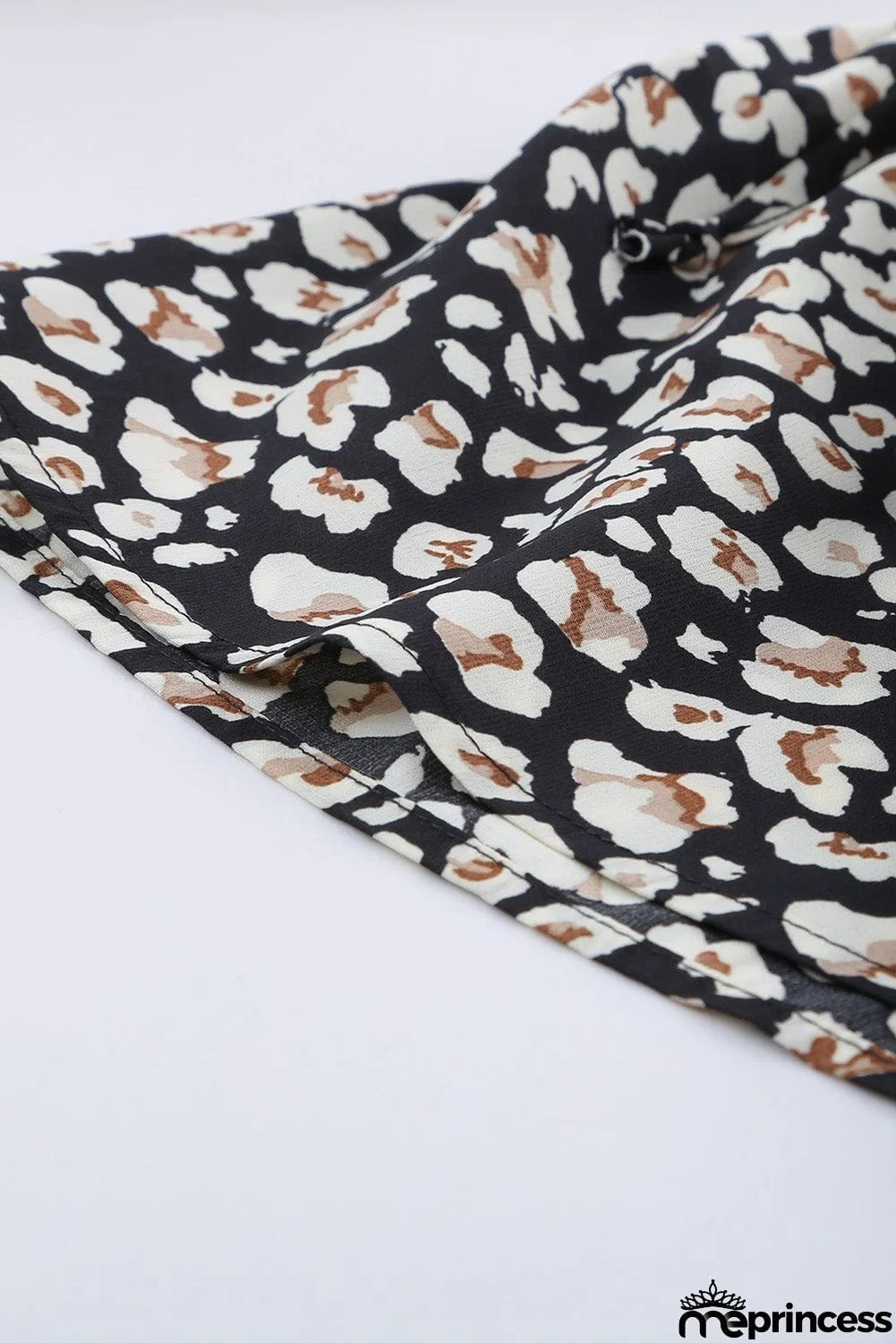 V-neck Short Sleeve Fashion Print Fantasy Fluttering Blouse