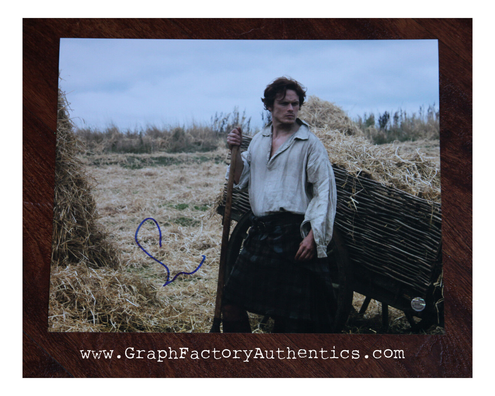 GFA Outlander Series Jamie * SAM HEUGHAN * Signed 11x14 Photo Poster painting MH3 COA