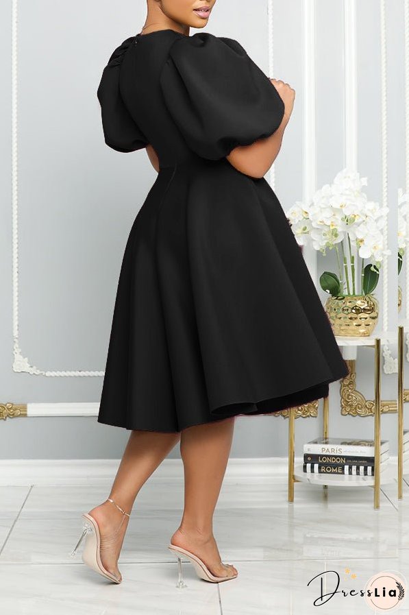 Bubble Short Sleeve Flare Midi Dress