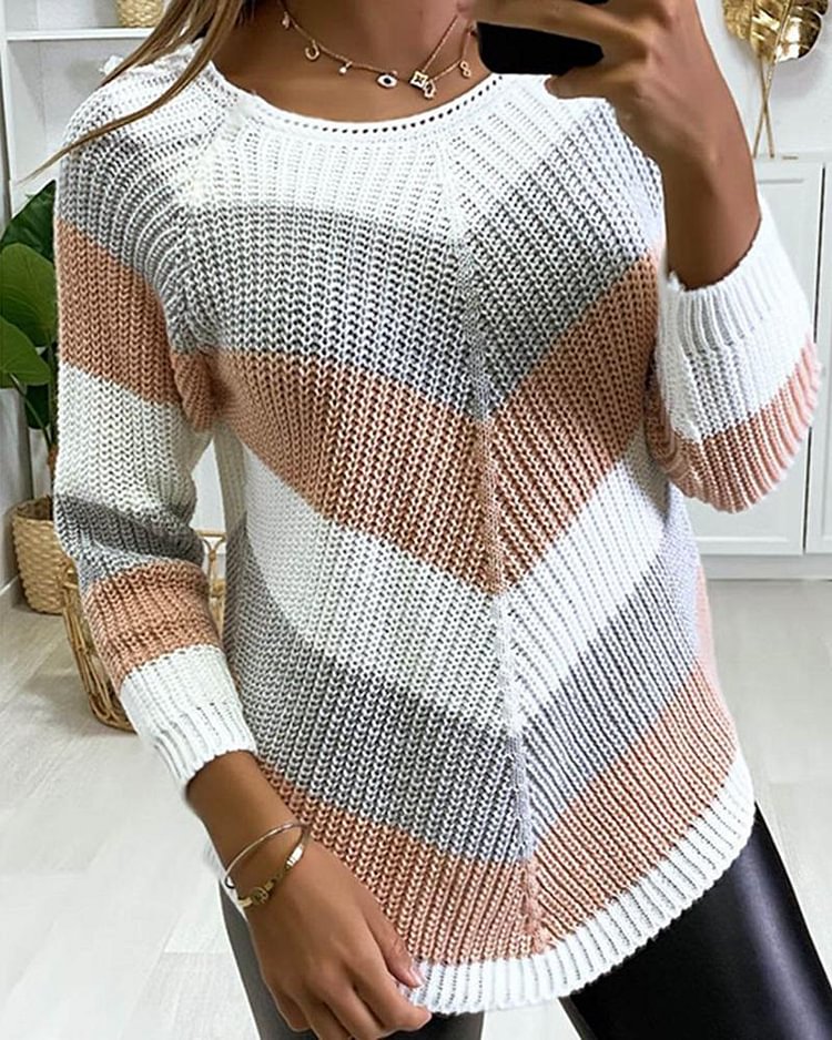 Chevron Print Ribbed Round Neck Sweater - Shop Trendy Women's Clothing | LoverChic