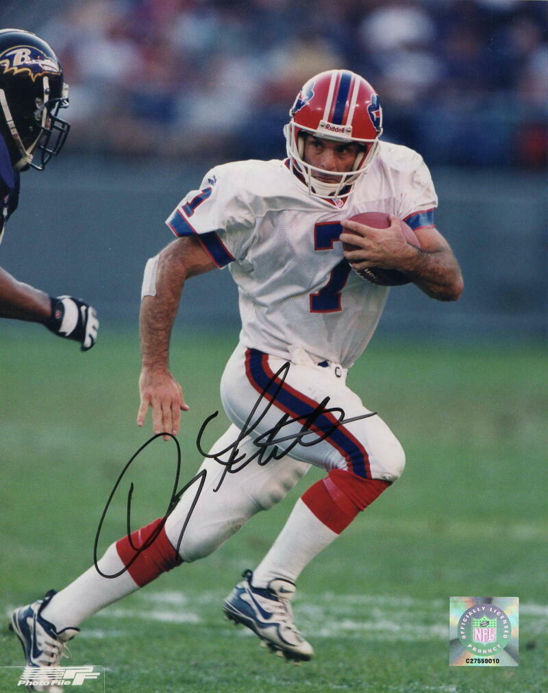 DOUG FLUTIE SIGNED AUTOGRAPH 8x10 Photo Poster painting - HEISMAN TROPHY WINNER, NE PATRIOTS