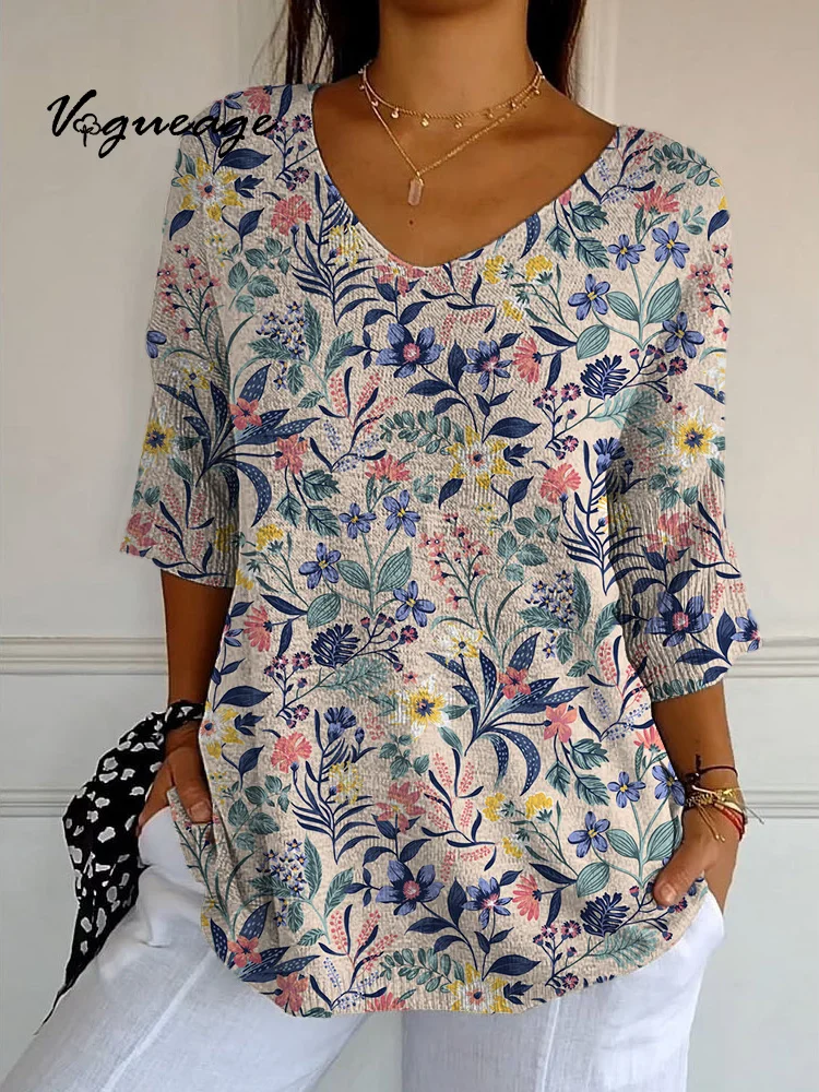 Gentle Elegant And Comfortable Flowers Printed Knitted Sweater