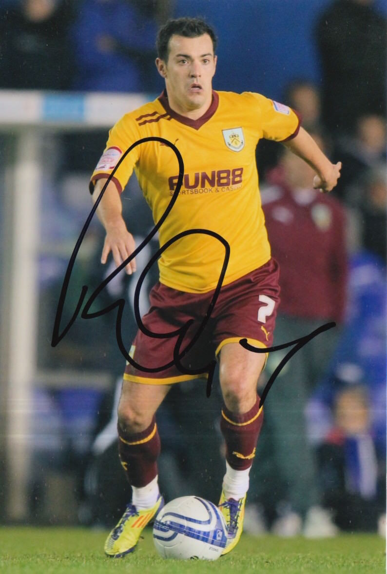 BURNLEY HAND SIGNED ROSS WALLACE 6X4 Photo Poster painting.