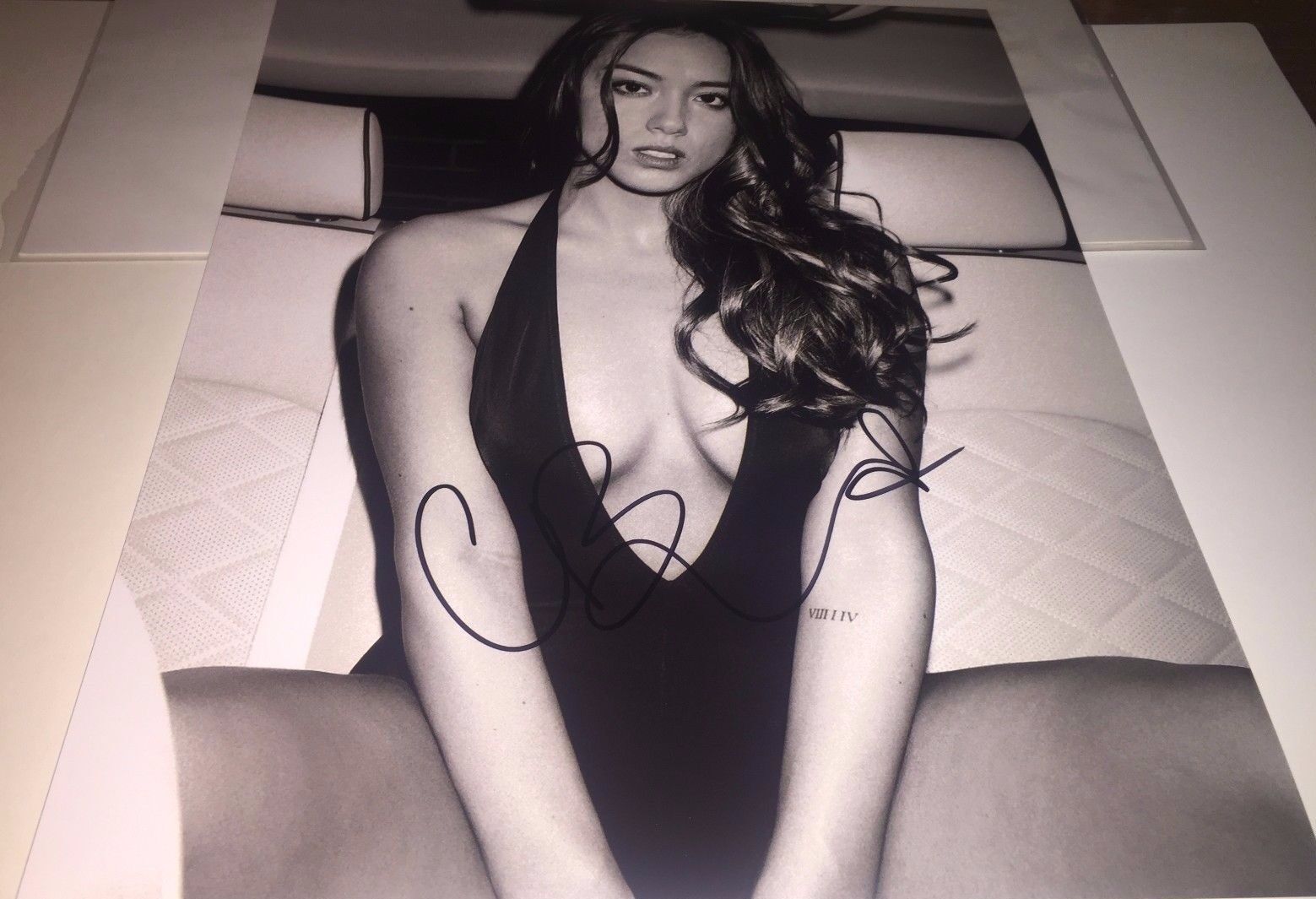 Chloe Bennet Agents of Shield B&W Cleavage Signed 11x14 Photo Poster painting COA Look