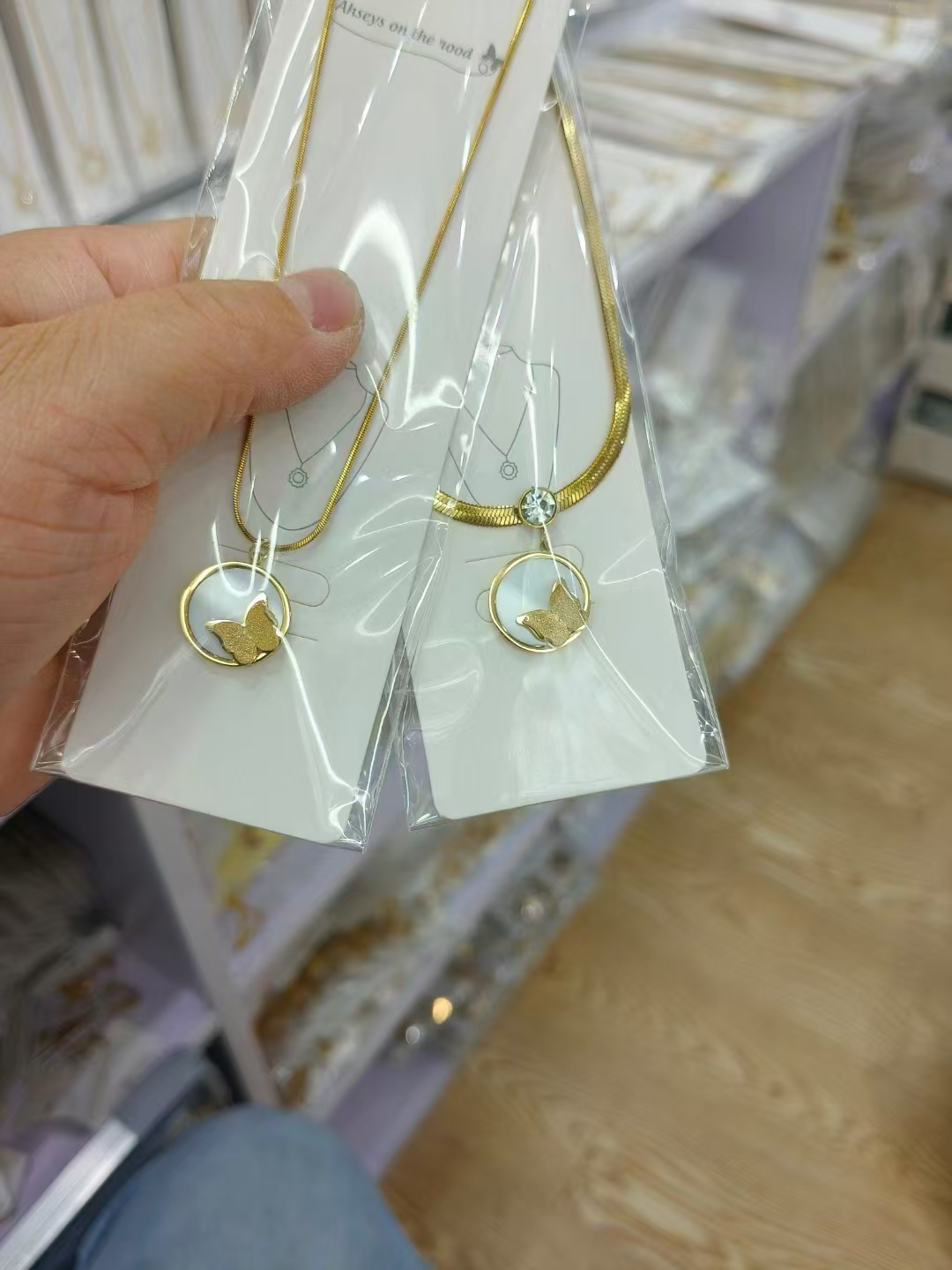 Round + Shell + Butterfly Accessories Necklace