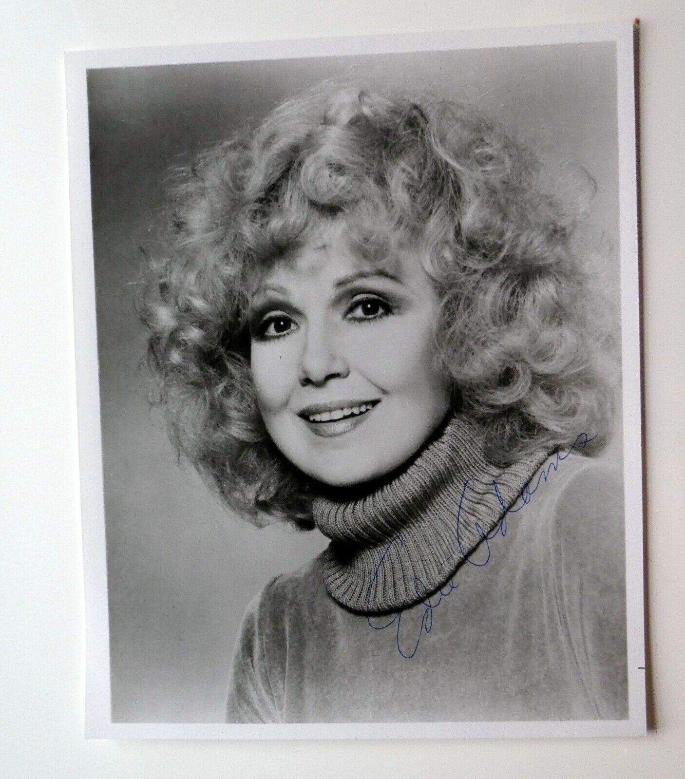 Edie Adams AUTOGRAPHED 8x10 Photo Poster painting Actress Pc2066