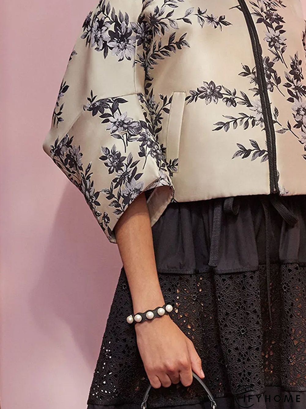 Loose Urban Floral Three Quarter Jacket | IFYHOME